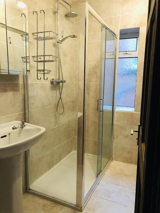 Universal Harmony Retreats Glastonbury Apartment Bagian luar foto