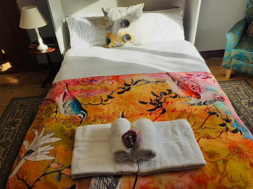 Universal Harmony Retreats Glastonbury Apartment Bagian luar foto