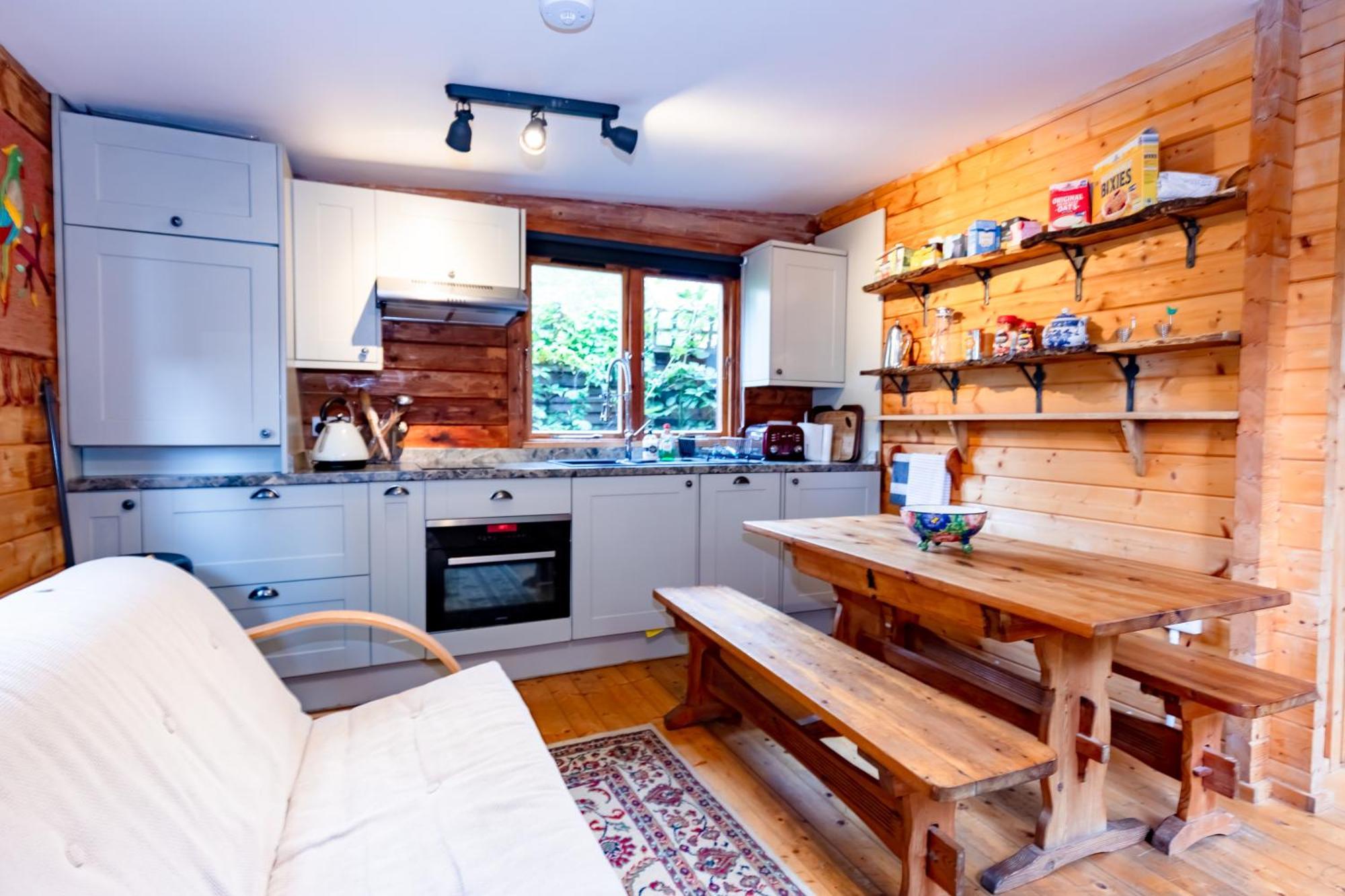 Universal Harmony Retreats Glastonbury Apartment Bagian luar foto